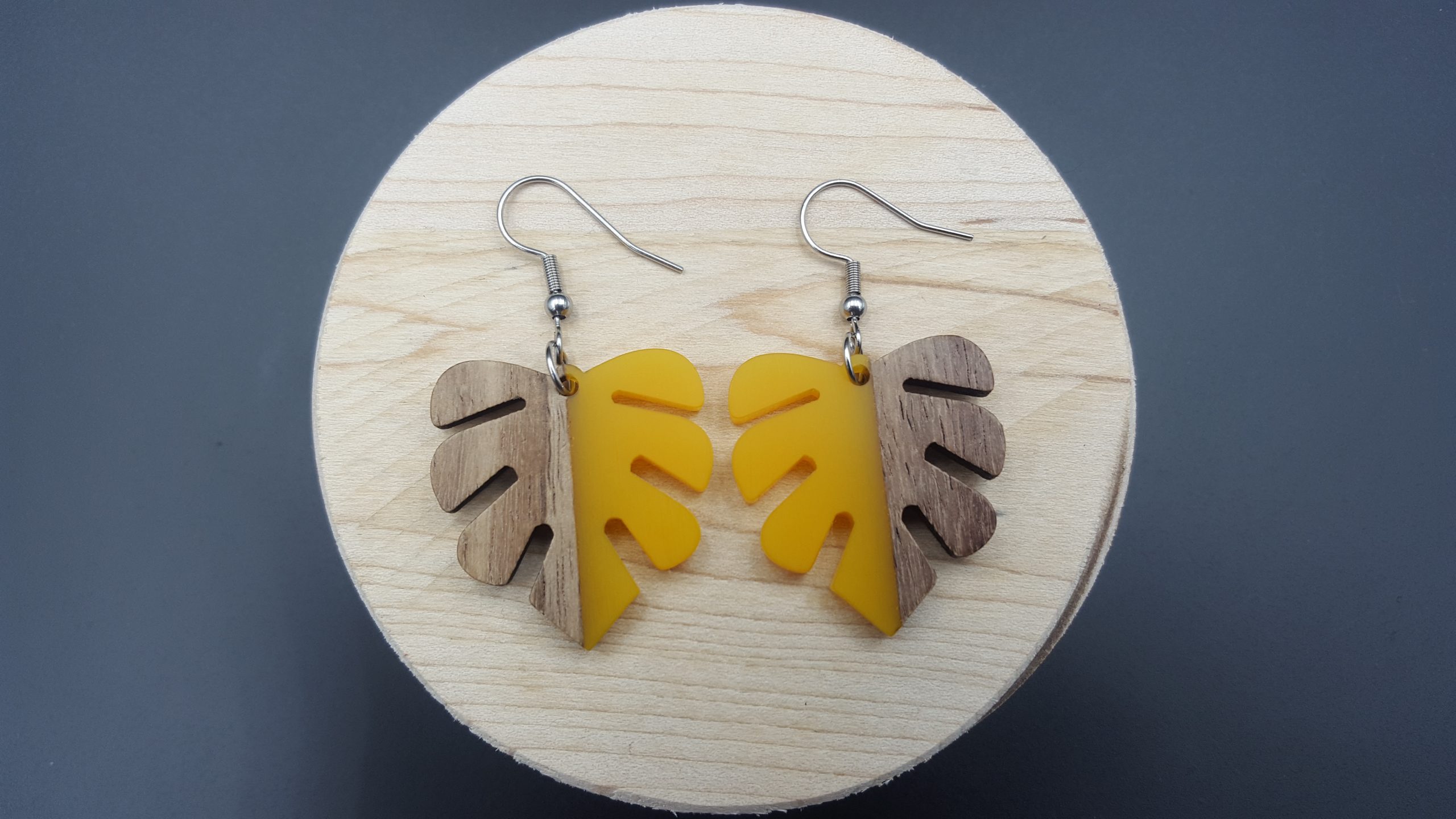 Kolczyki LIŚCIE MONSTERY ŻÓŁTE