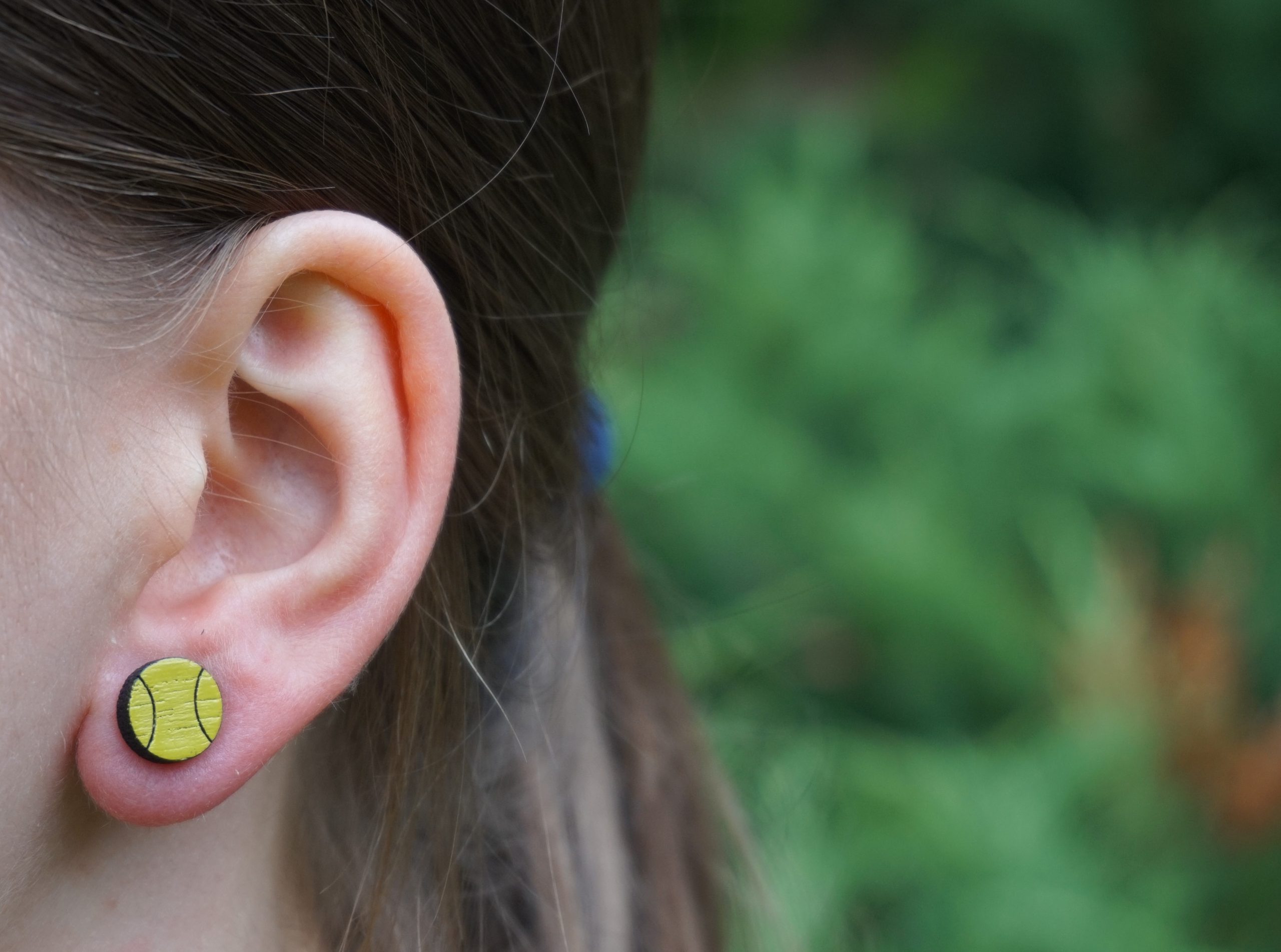 Kolczyki drewniane TENIS - obrazek 5