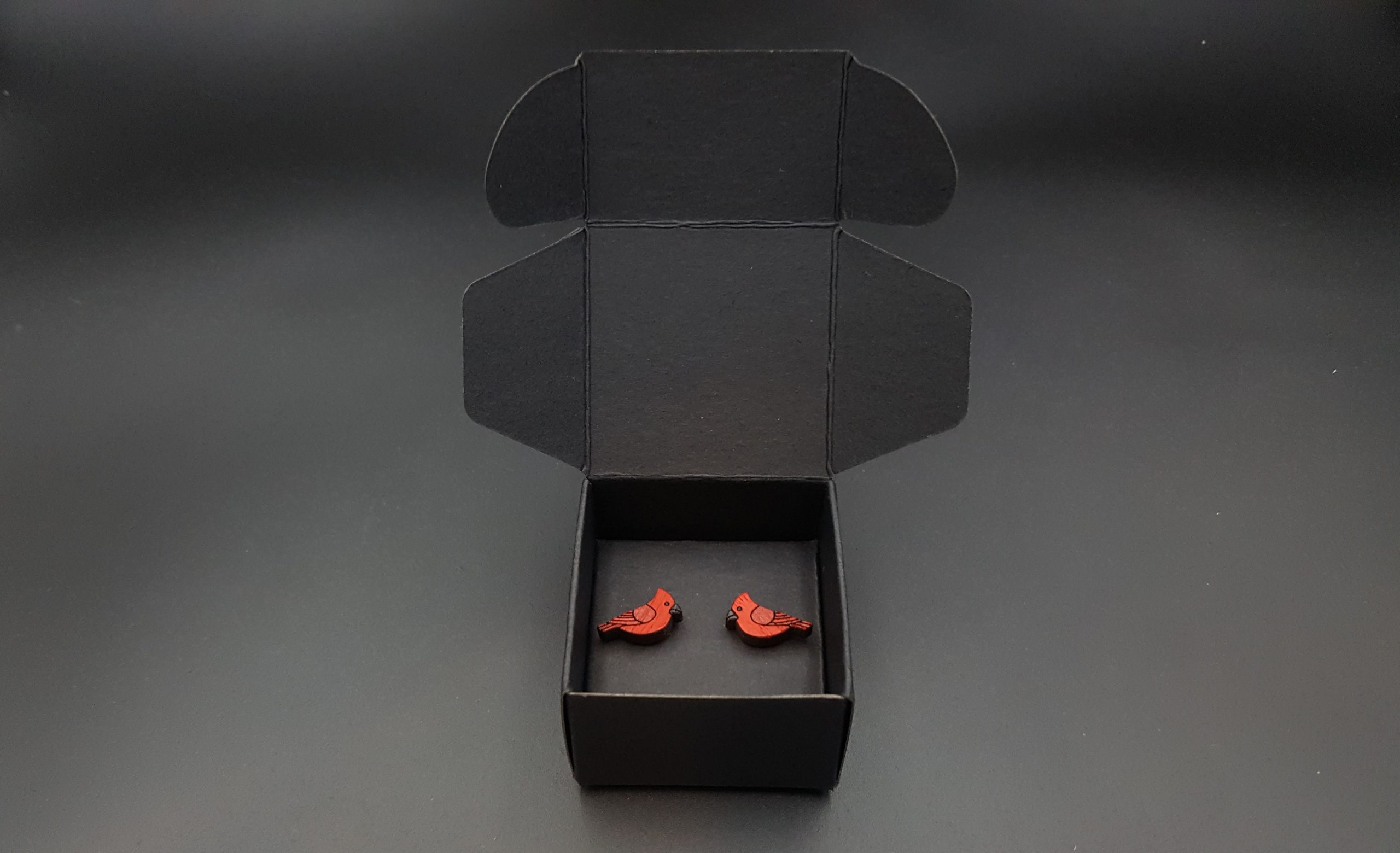 Kolczyki drewniane PTAKI CZERWONE - obrazek 4