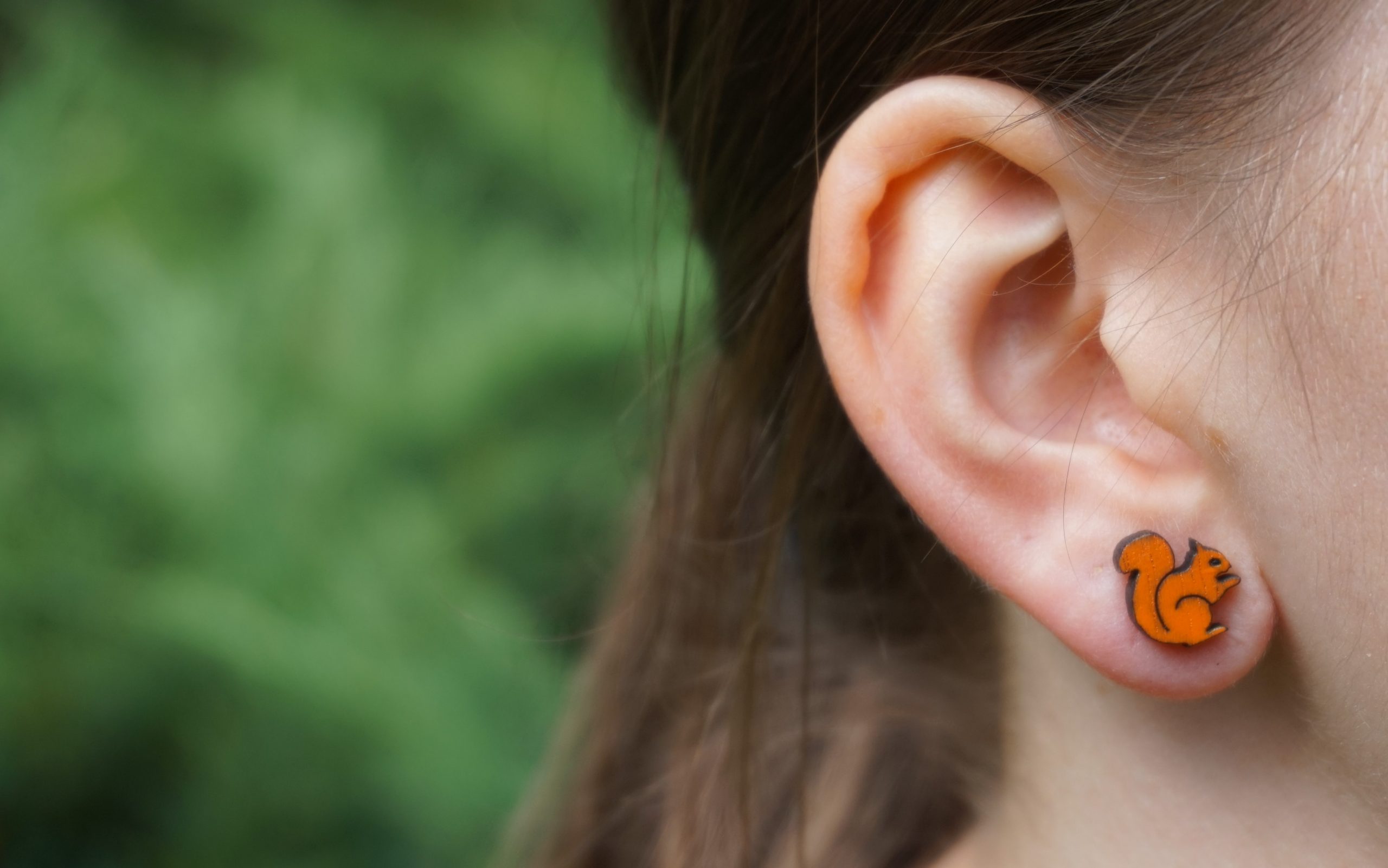 Kolczyki drewniane WIEWIÓRKA Z ŻOŁĘDZIEM - obrazek 6