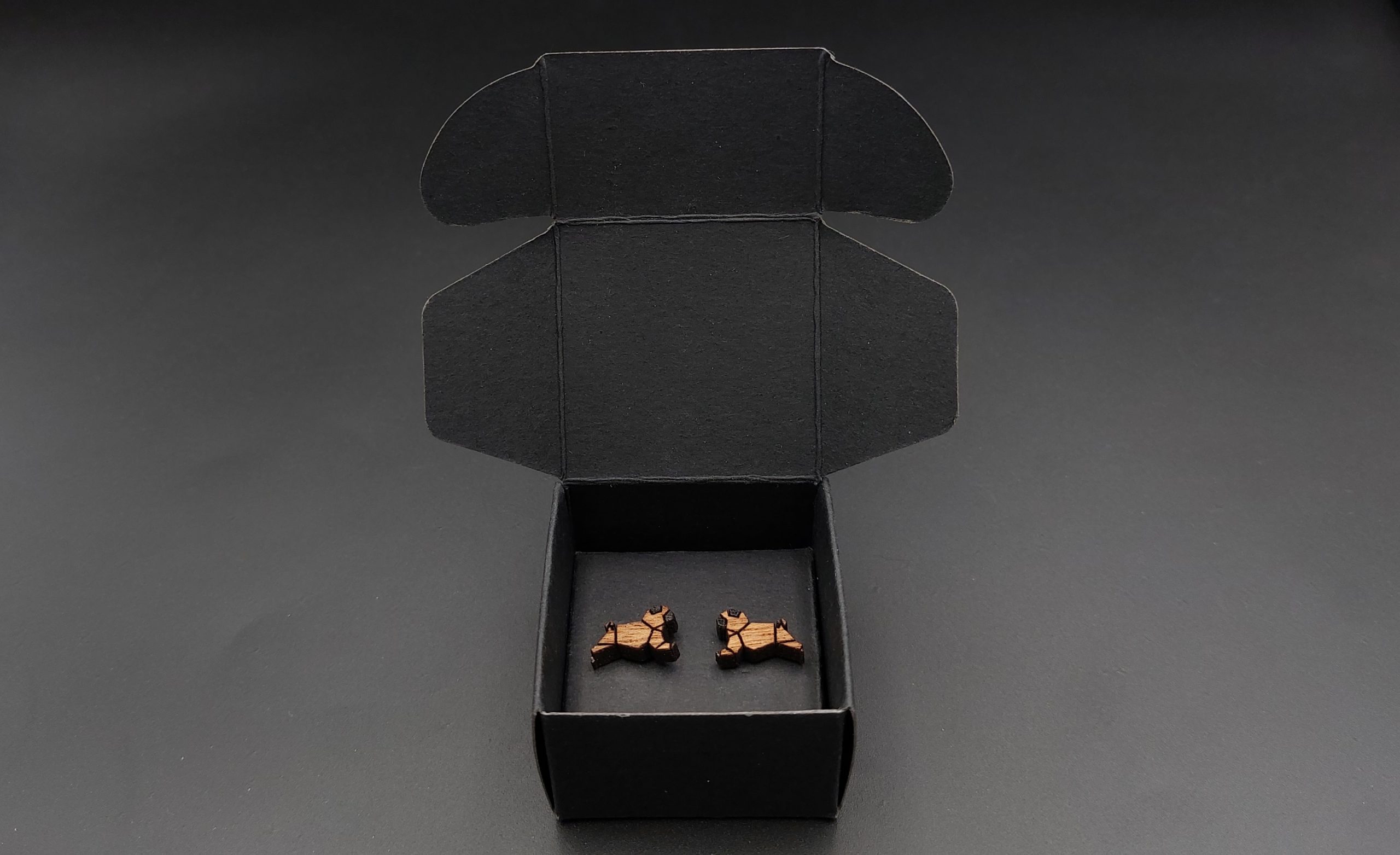 Kolczyki drewniane MOPSY - obrazek 3