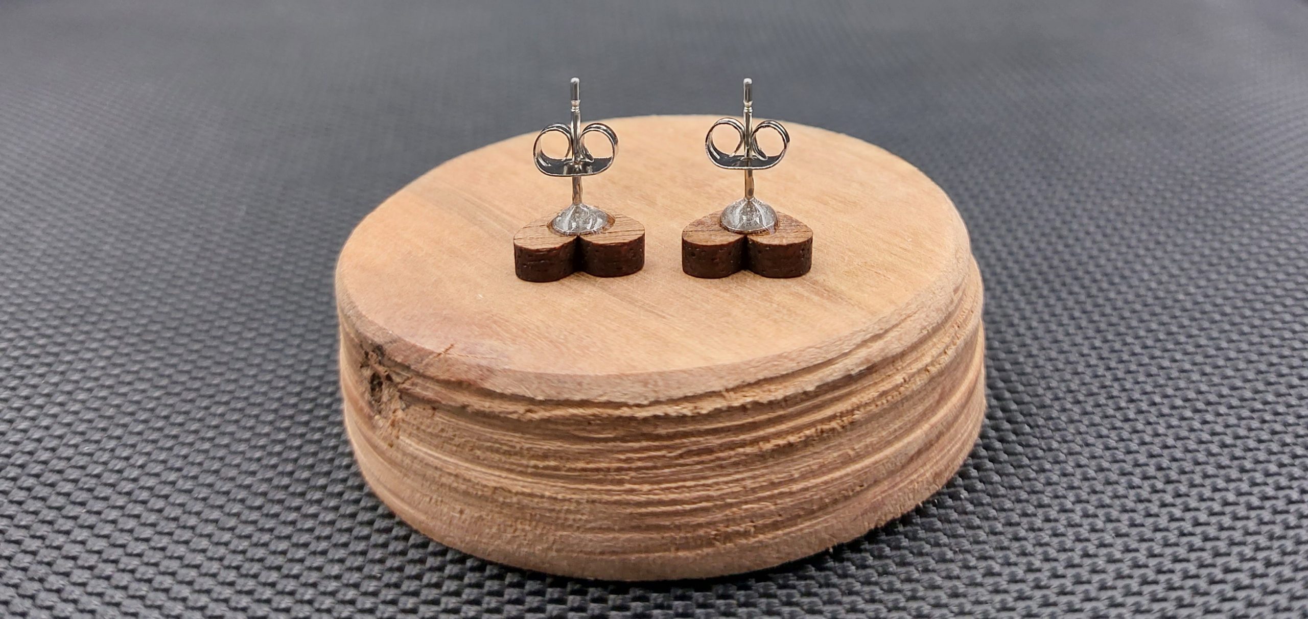 Kolczyki drewniane SERCA GÓRY - obrazek 2