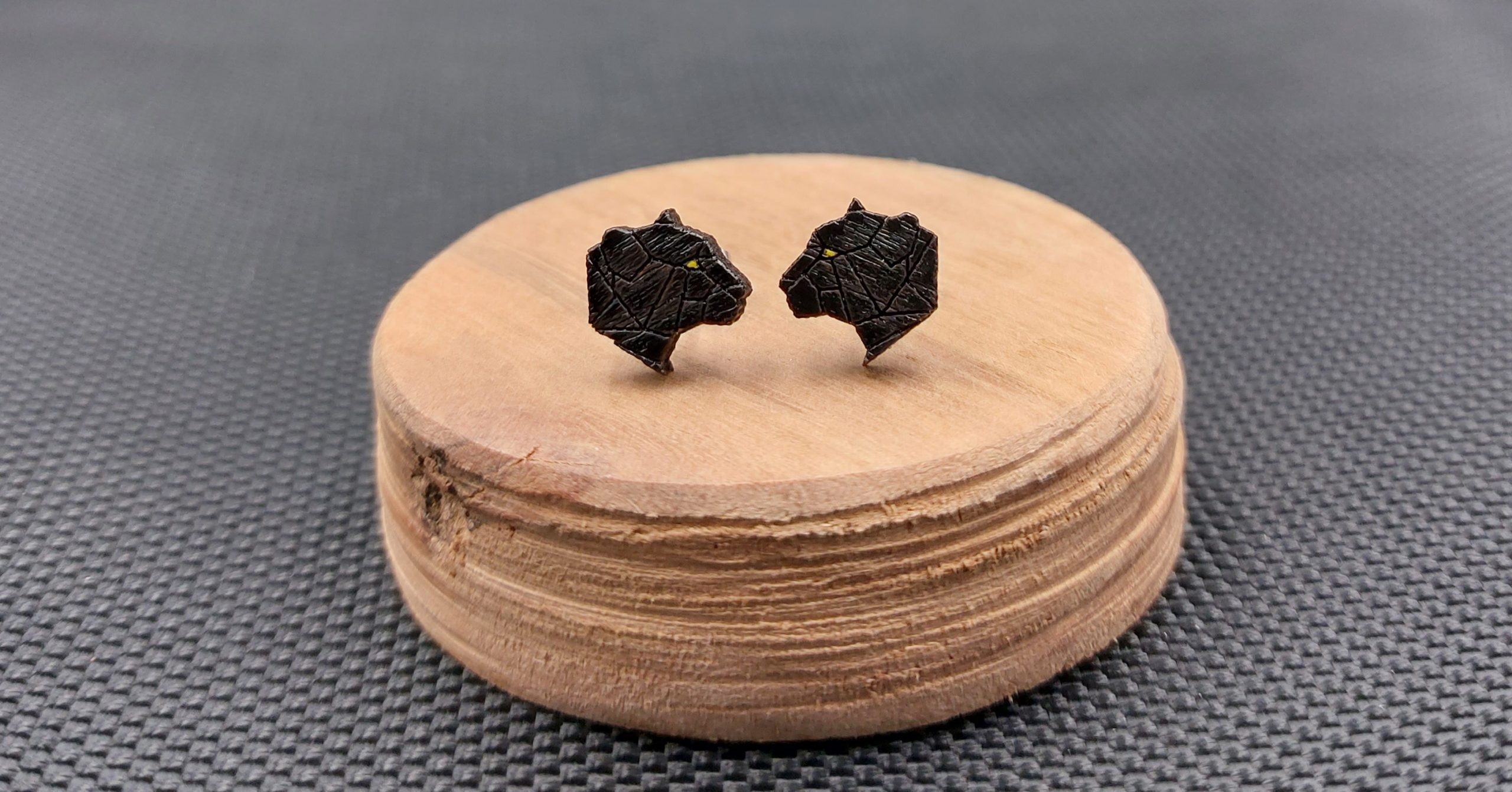 Kolczyki drewniane PUMY