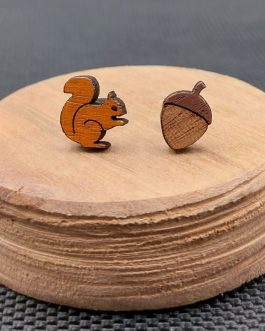 Kolczyki drewniane WIEWIÓRKA Z ŻOŁĘDZIEM