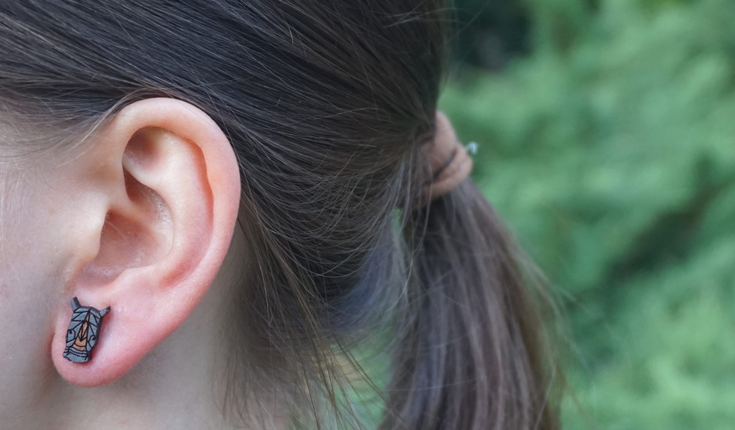 Kolczyki drewniane NOSOROŻCE - obrazek 5