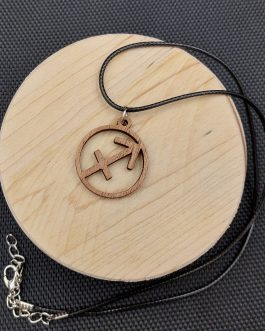 Wisiorek drewniany ZNAK ZODIAKU STRZELEC
