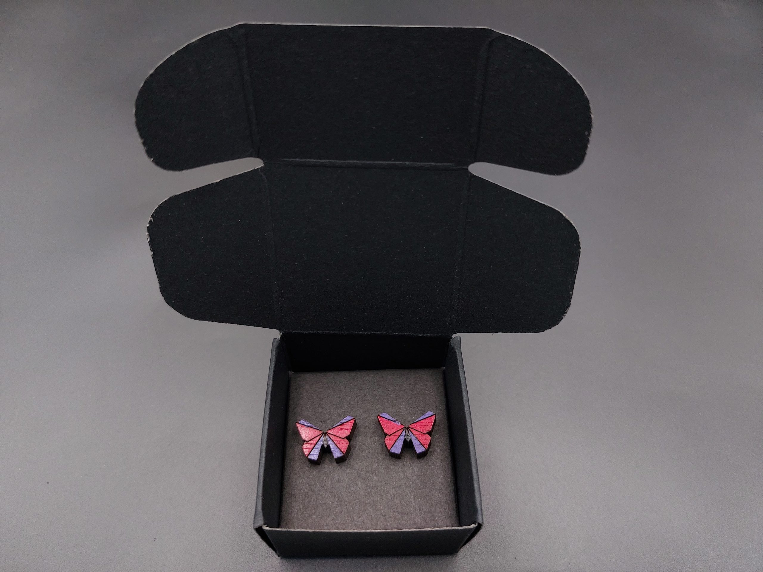 Kolczyki drewniane MOTYLKI - obrazek 3